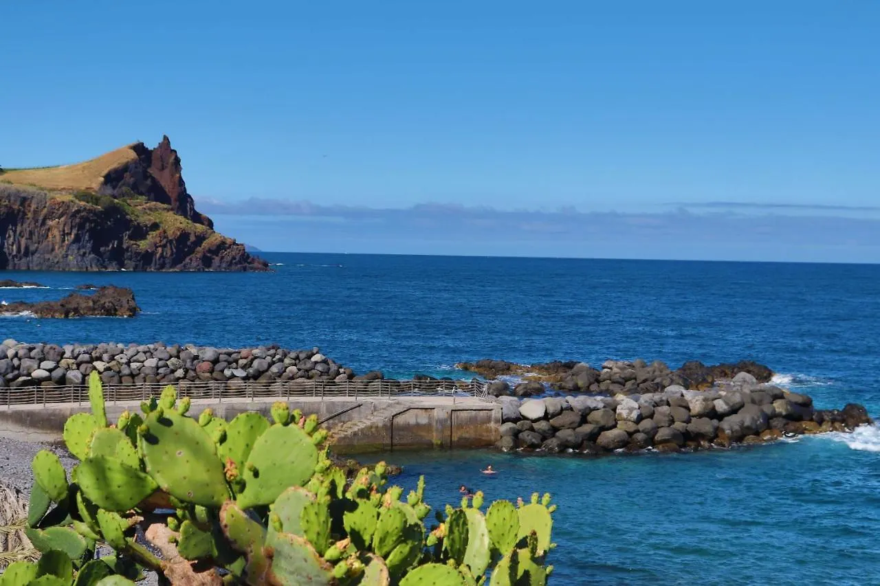 Suites Pinto Coelho Canico  Canico (Madeira)
