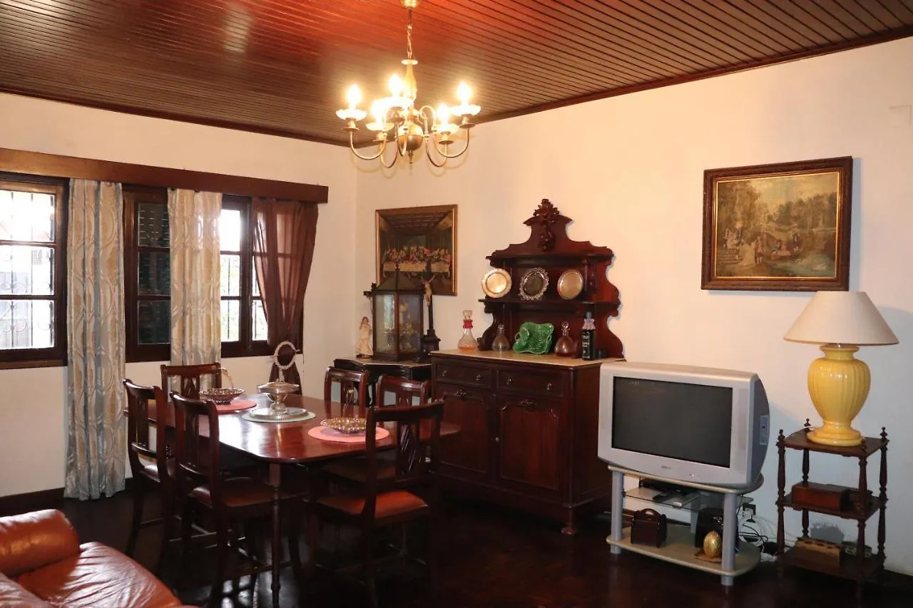 Suites Pinto Coelho Canico  0*, Canico (Madeira)