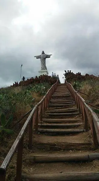Suites Pinto Coelho Caniço